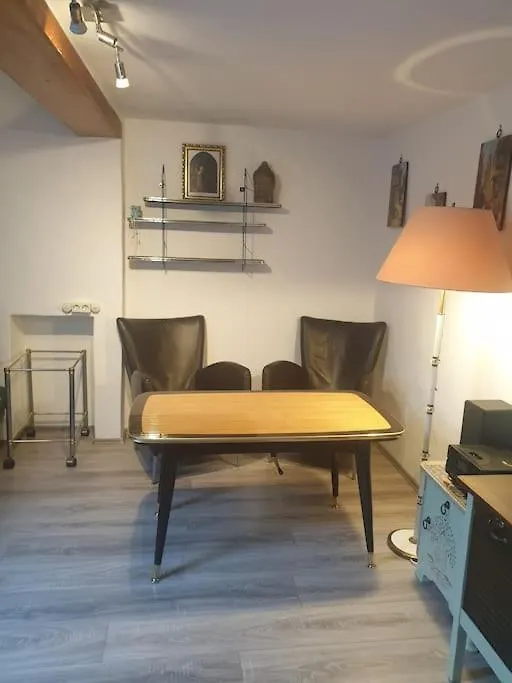 شقة -Alirina- Ferienwohnung, 2 Schlafzimmern,Parkplatz Oberkotzau ألمانيا